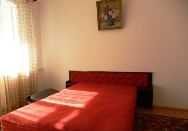 Fotografie 2 a unui apartament 3 camere în Romancierilor, Drumul Taberei, București